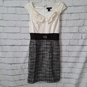 WHITE HOUSE BLACK MARKET Dress Size 6